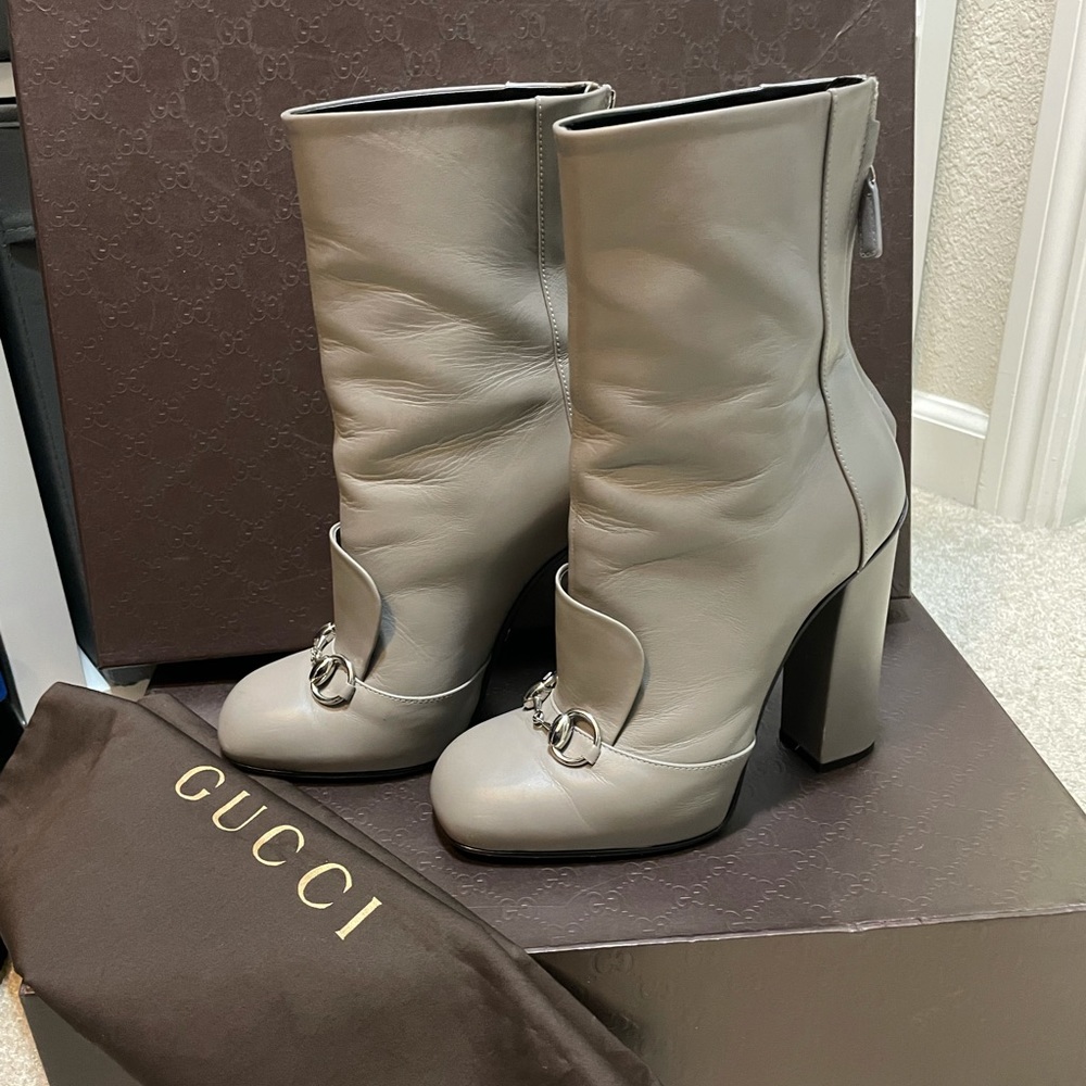 Gucci gray booties. Size 38.5.Very good condition.